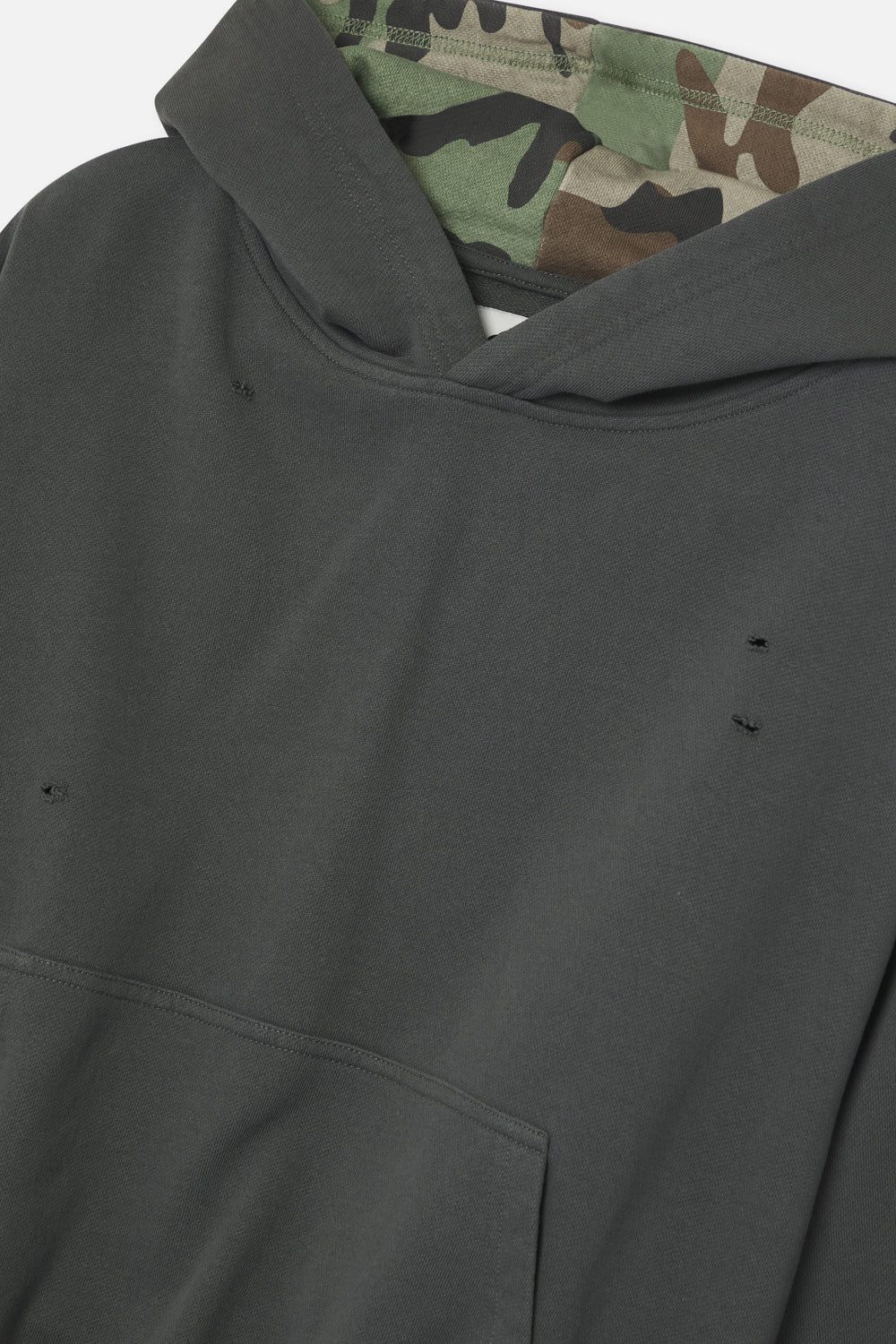 Distressed Hoodie unisex camo